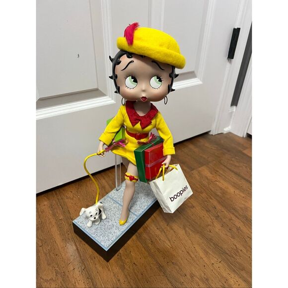 Danbury Mint Betty Boop Porcelain Collector 16" Doll "Shopping Spree" 1996 - Picture 4 of 16